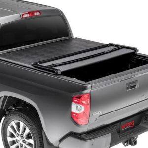 92973 - EXTANG Trifecta 2.0 - Fits 2017-2026 Nissan Titan 8' 2" Bed with UtiliTrack System